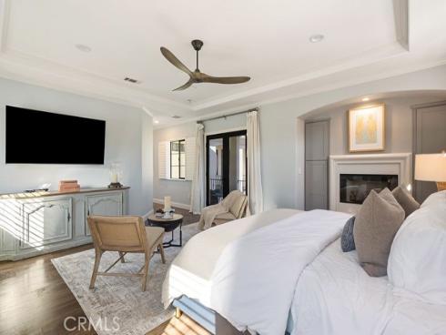 736 14th , Huntington Beach, CA