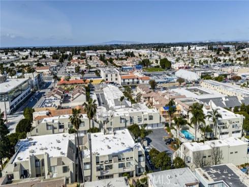 17722  Sergio  , Huntington Beach, CA