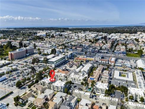 17722  Sergio  , Huntington Beach, CA