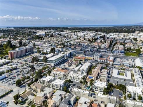 17722  Sergio  , Huntington Beach, CA