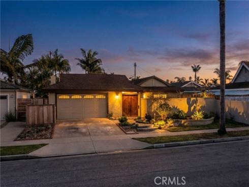 22042  Catalina   Circle, Huntington Beach, CA