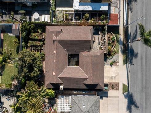 22042  Catalina   Circle, Huntington Beach, CA