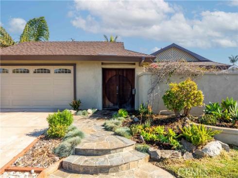 22042  Catalina   Circle, Huntington Beach, CA