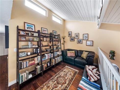 427  21st  , Huntington Beach, CA