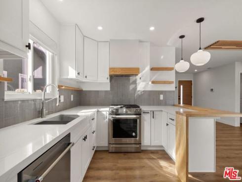 14592  Belmar   Circle, Huntington Beach, CA