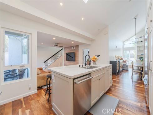 3962  Mistral  , Huntington Beach, CA