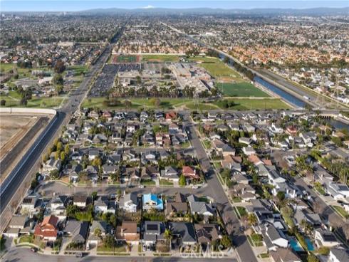 9061  Adelia   Circle, Huntington Beach, CA