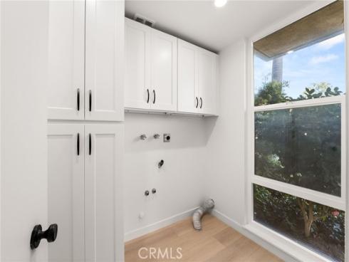 16435  Harbour  13  Lane, Huntington Beach, CA