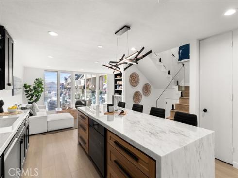 16435  Harbour  13  Lane, Huntington Beach, CA