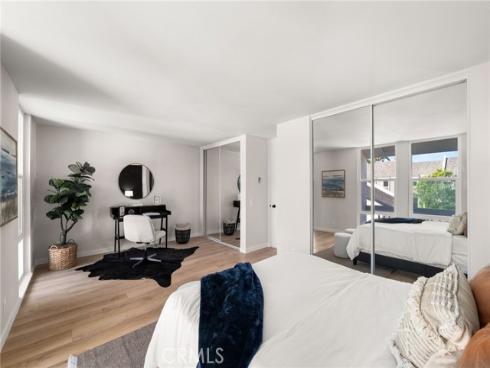 16435  Harbour  13  Lane, Huntington Beach, CA