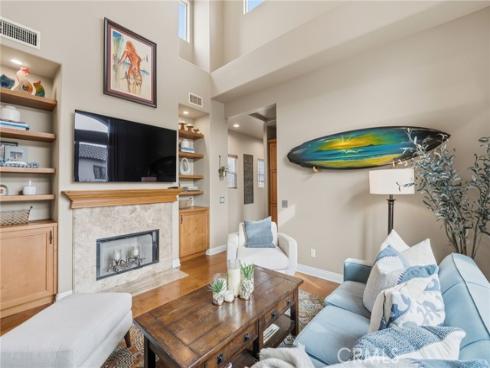 1202  Huntington   Street, Huntington Beach, CA