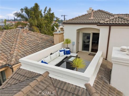 1202  Huntington   Street, Huntington Beach, CA