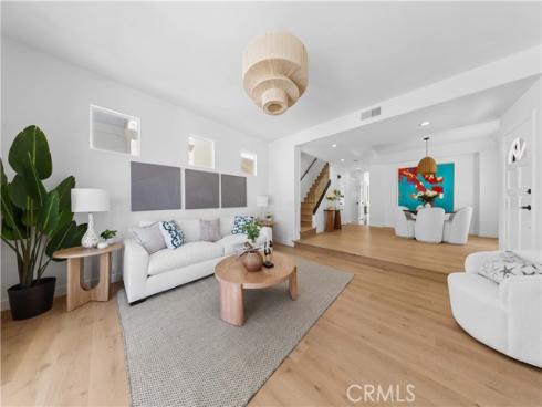 204  Lincoln Ave  , Huntington Beach, CA