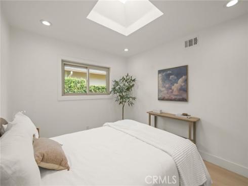 6901  Breeland  , Huntington Beach, CA