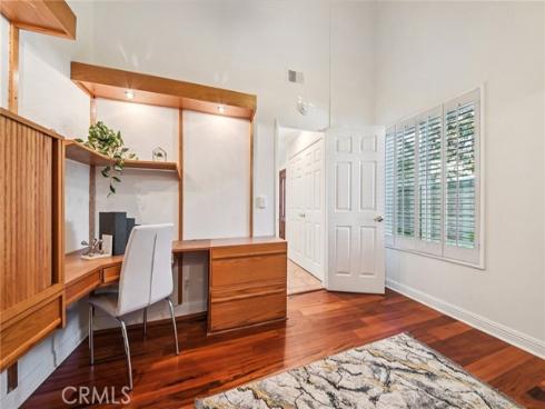 3592  Windspun  , Huntington Beach, CA