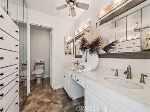 3592  Windspun  , Huntington Beach, CA