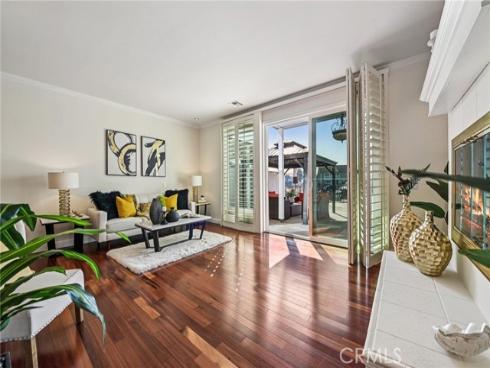 3592  Windspun  , Huntington Beach, CA