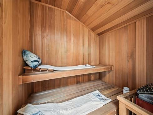 3592  Windspun  , Huntington Beach, CA