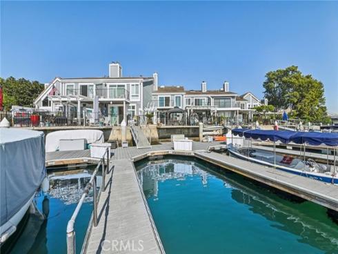 3592  Windspun  , Huntington Beach, CA