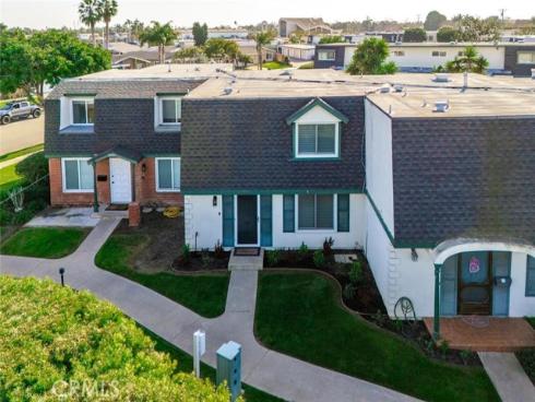 20326  Gardenia   Drive, Huntington Beach, CA