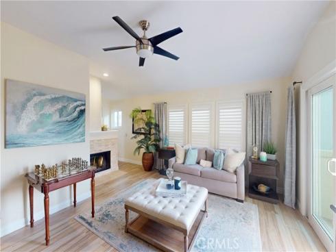 320  15th  , Huntington Beach, CA