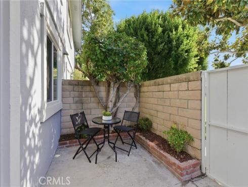 16395  Del Oro   Circle, Huntington Beach, CA