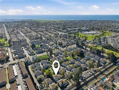 16395  Del Oro   Circle, Huntington Beach, CA