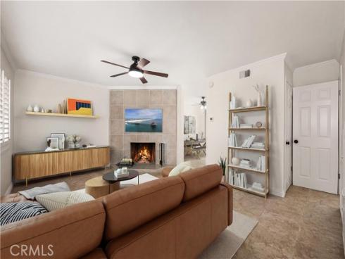 19880  Berkshire  , Huntington Beach, CA