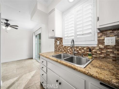 19880  Berkshire  , Huntington Beach, CA