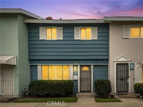 19880  Berkshire  , Huntington Beach, CA