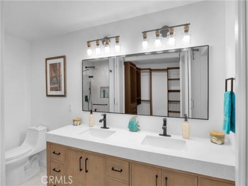 19676  Seawind   Circle, Huntington Beach, CA