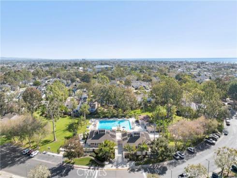 19676  Seawind   Circle, Huntington Beach, CA