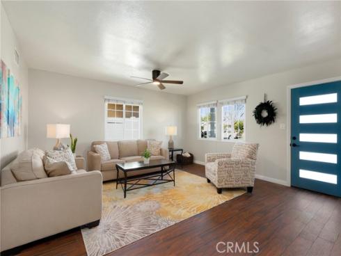 10212  Pua   Drive, Huntington Beach, CA