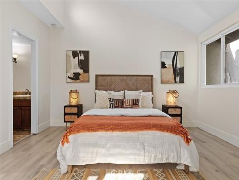 18706 Racquet Ln , Huntington Beach, CA