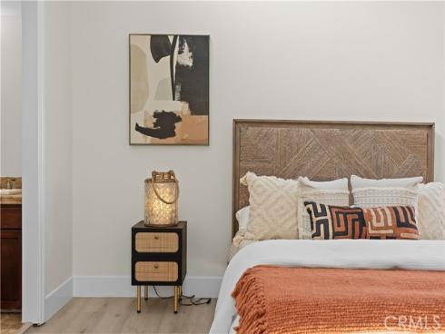 18706 Racquet Ln , Huntington Beach, CA