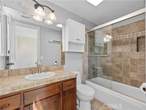 18706 Racquet Ln , Huntington Beach, CA