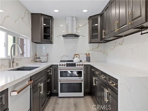 18706 Racquet Ln , Huntington Beach, CA