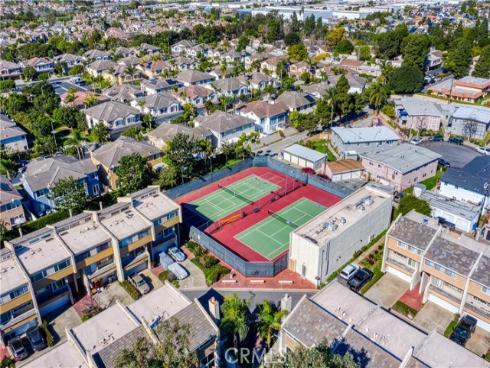 18706 Racquet Ln , Huntington Beach, CA