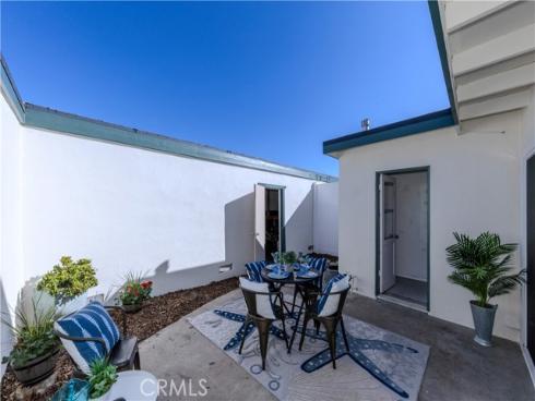 20319  Gardenia  , Huntington Beach, CA