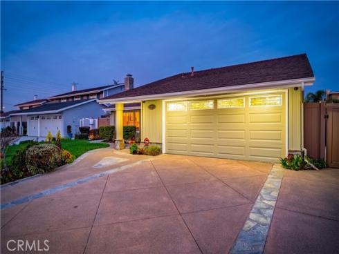 20052  Tranquil   Lane, Huntington Beach, CA