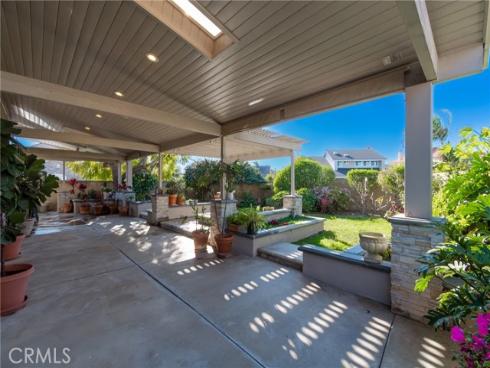 21891  Summerwind  , Huntington Beach, CA