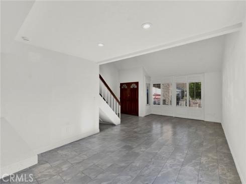 21891  Summerwind  , Huntington Beach, CA