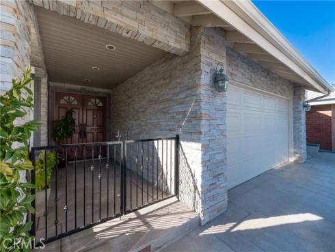 21891  Summerwind  , Huntington Beach, CA