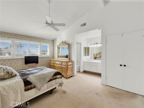 21891  Summerwind  , Huntington Beach, CA