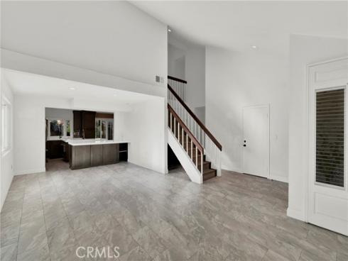 21891  Summerwind  , Huntington Beach, CA