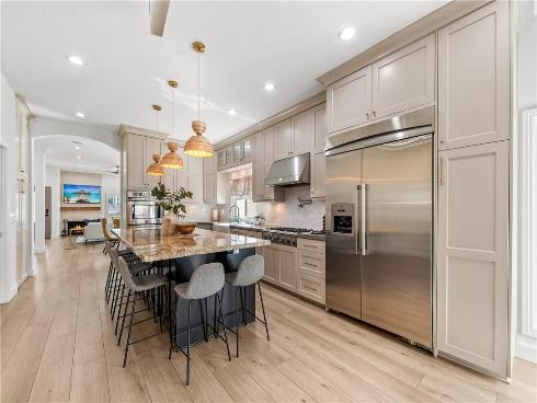 219  2nd   Street, Huntington Beach, CA