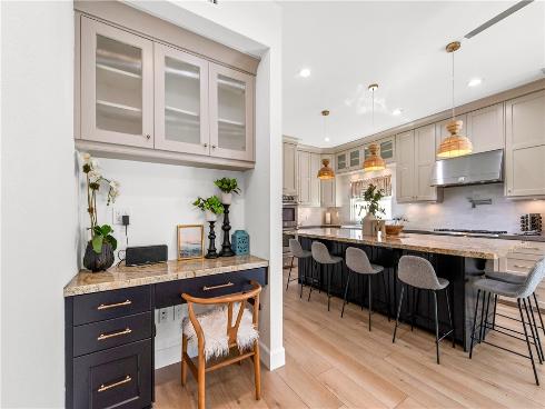 219  2nd   Street, Huntington Beach, CA