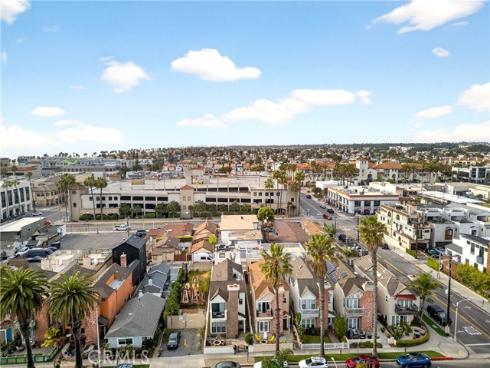219  2nd   Street, Huntington Beach, CA