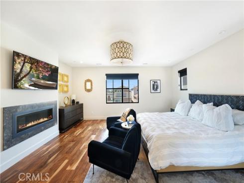 1017  Delaware   Street, Huntington Beach, CA