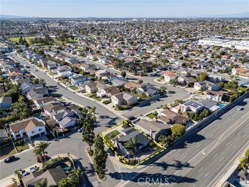 16362  Whittier   Lane, Huntington Beach, CA
